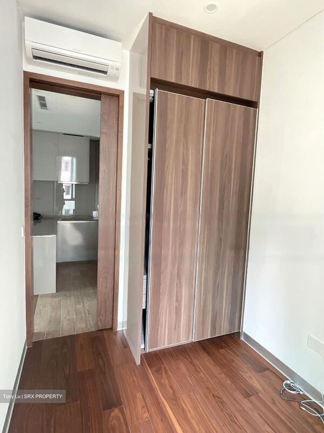 8 Hullet (D9), Apartment #458898751